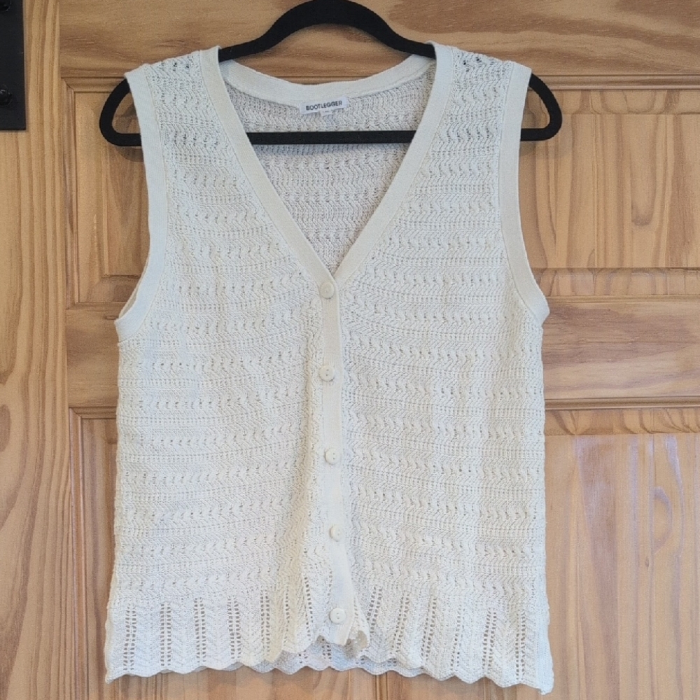 Soft Surroundings Ivory Sleeveless Knit Cardigan